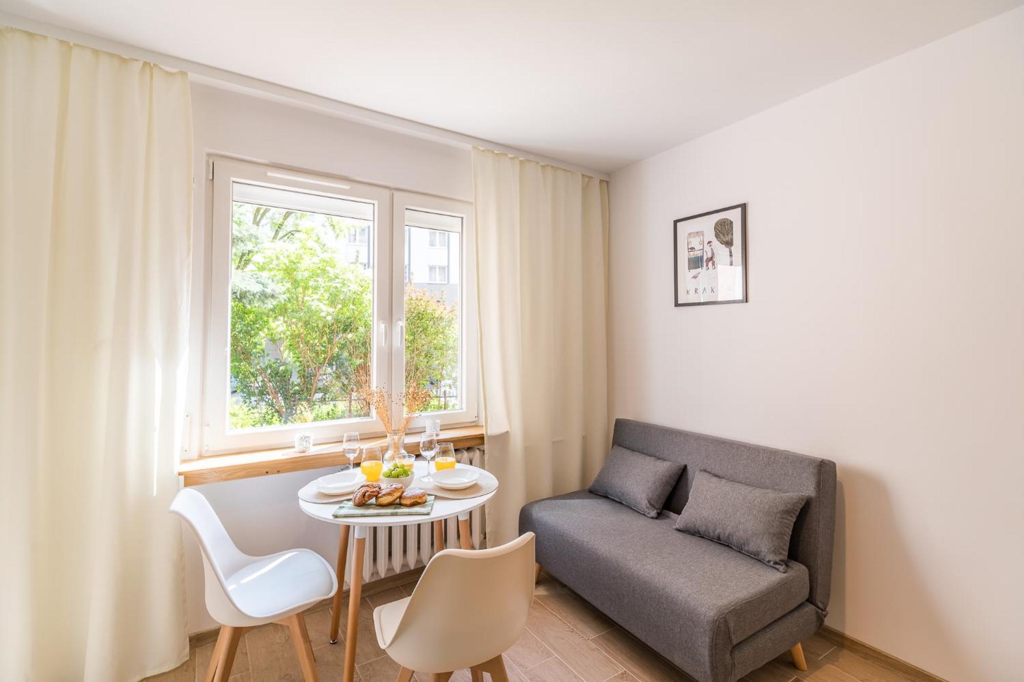 Ferienwohnung Krakow Czyzyny - Terrace By Rentujemy Exterior foto